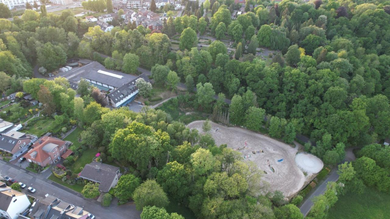 Wunderschoen Zwischen Ortsausgang Und Waldesrand Gelegene, Schoene Apartments Герцогенрат Екстер'єр фото